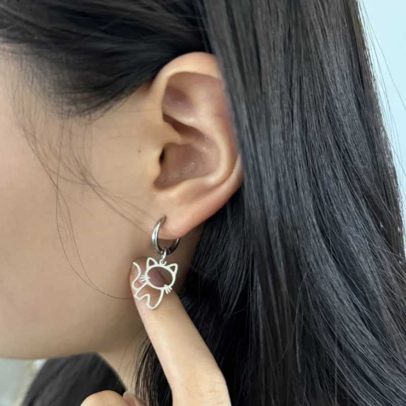 Mini Stainless Steel Animal Cat Hoop Earrings for Women Cartoon Kitten Jewelry Fashion Kitty Earings Funny Pendientes Gifts J251021