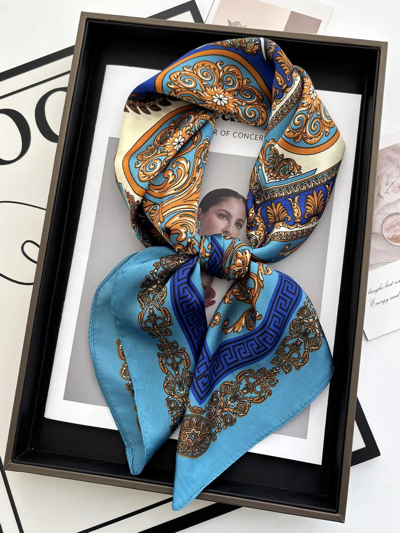 Vintage Chain Print Satin Square Scarf Soft Lightweight Wens Fashion Accory for Hair Neck Shawl Egant Hair ScarfW251021