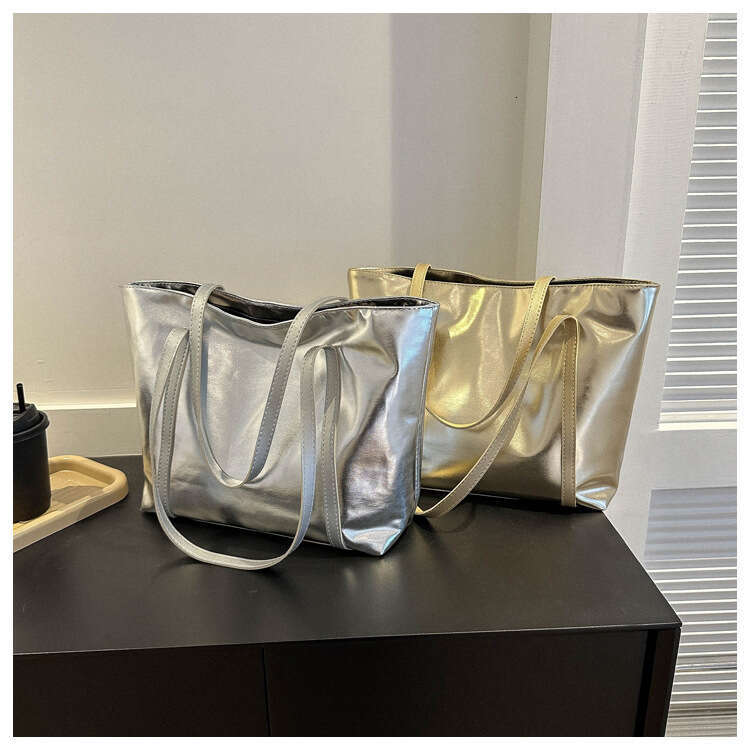 2025 New Trendy Large Capacity Fashion Casual Women's Shoulder Simple Versatile Commuter Tote Bag