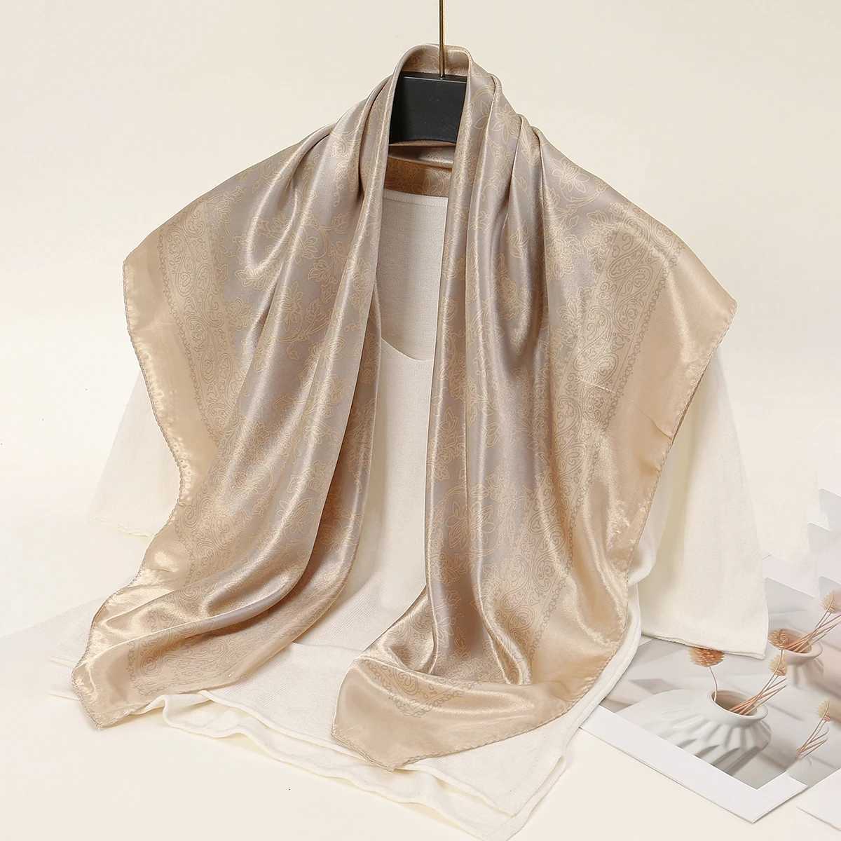 9090cm Printed Square Scarf Wen Silk Feeling Satin Wraps Line Foard band Luxury Designers Scarf Silk Bandana Hair WrapW251021