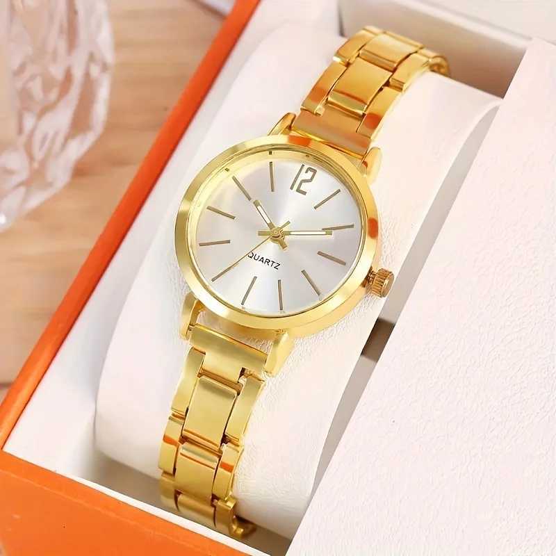 2pcs Set Luxury Women Simple Dial Hollow Str Fashion Gold Bracelet Quartz Wrist Student Ladies es Reloj MujerXJ251021
