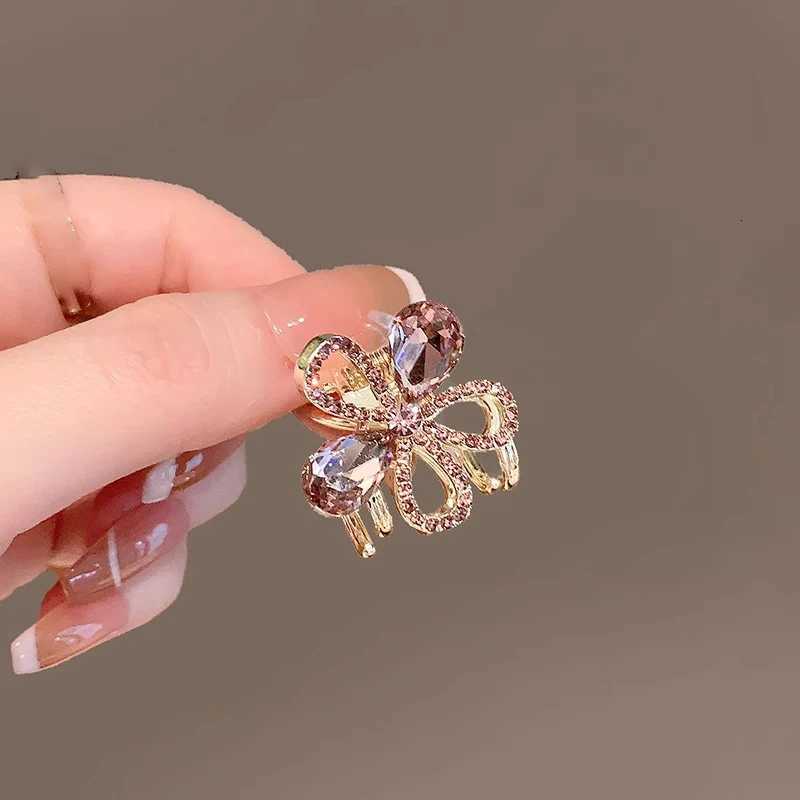 Purple Crystal Rhinestone Flower Hair Grip Highend Top Clip Mini Side Bang Clip Princess Hair Clip Womens Hair AccessoriesW254021