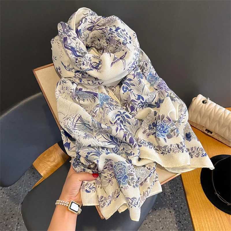 New Spring Wen Cotton Scarf Beach Hijab Shawls and Wraps 2024 Luxury Brand Flower Fa Foard Echarpe Designer BandanaW251021