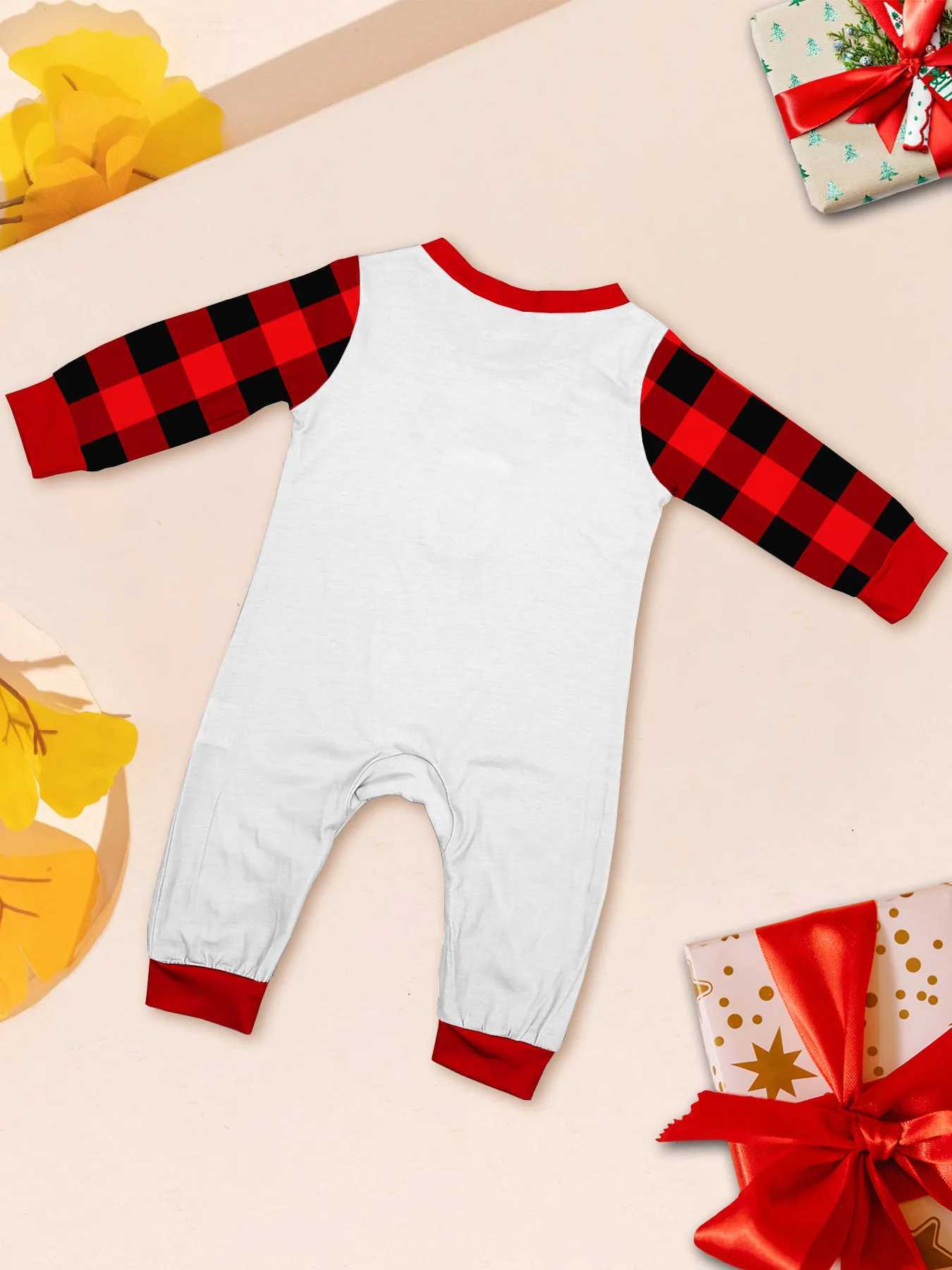 European and American family Christmas parentchild clothing 2025 new autumn and winter cartoon roundneck family vacation set L251021KCGG