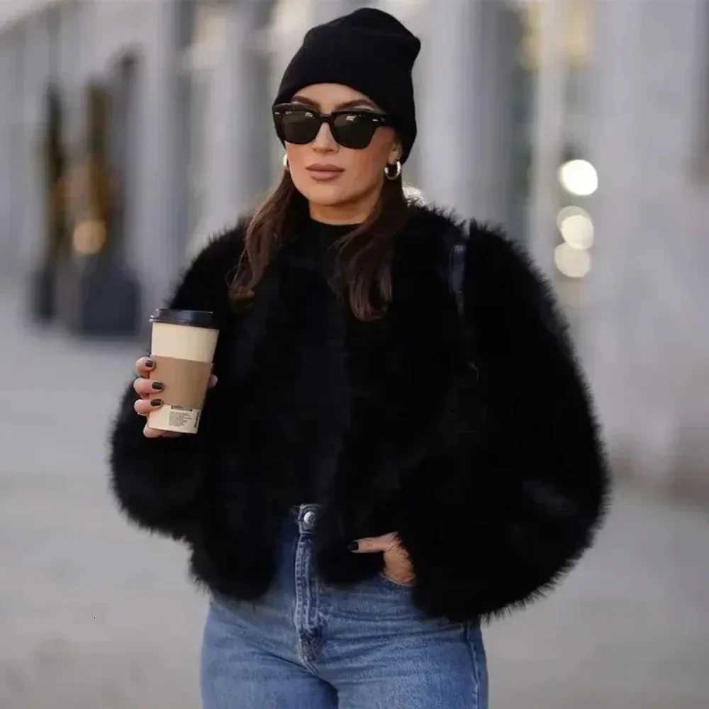 OFTBUY Faux Fur Jacket Women Street Fashion Week Luxury Brand Fur Coat Ecofriendly Gardient Cropped Winter Girls Fluffy Short1 Y251105