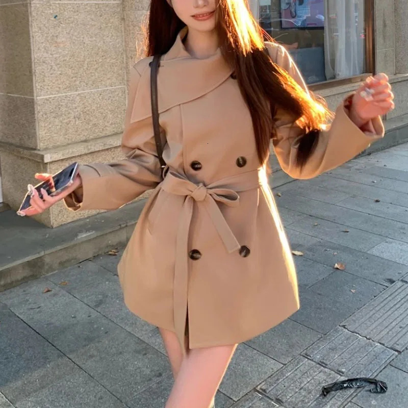 KoreanEnglish Style Trench Coat Womens Spring and Autumn Style Unique Temperature MediumLength Waist Coat 251021