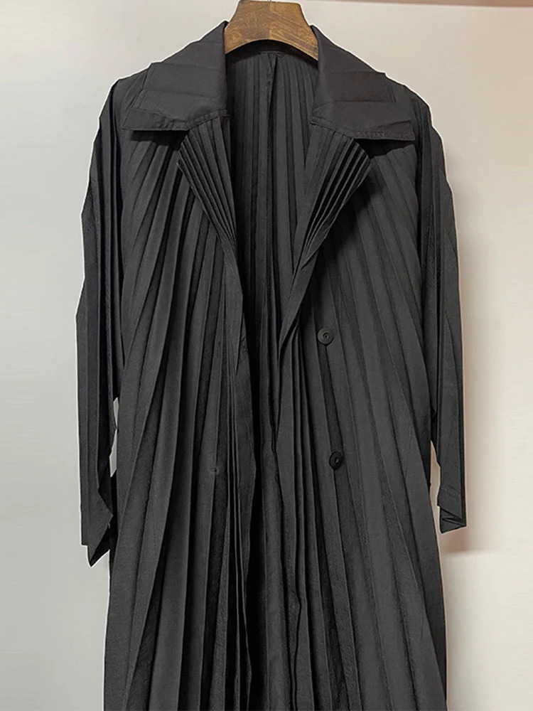 GVUW Pleated Lapel Windbreaker Women Single Breasted Full Sleeve Laceup Solid Color Vintage Style 2025 Trench Coats 17G9335 251013