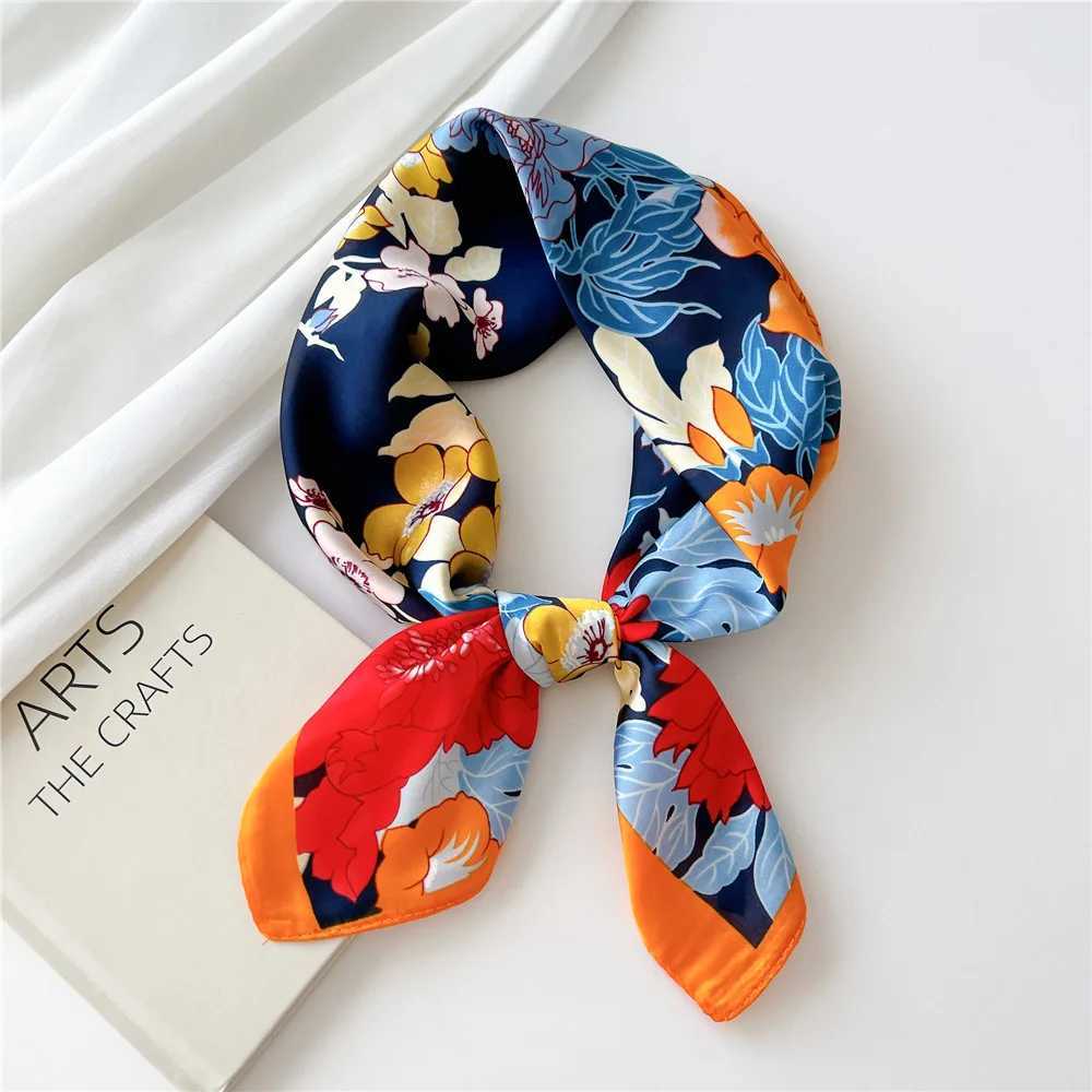 Spring Fashion Flower Silk Scarf 7070cm Square Scarf for Wen Fashion Decoration Bandana Soft Printed Holiday band ShawlW251021