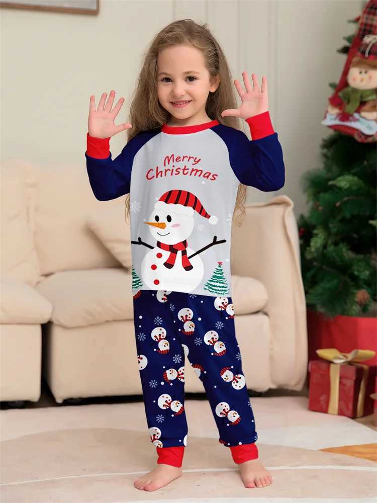 Christmas Family Matching Outfits Mom Dad Kids 2 Pieces Pajamas Set Baby Casual Loose Sleepwear Xmas Family Look Pyjamas L251021LUMH