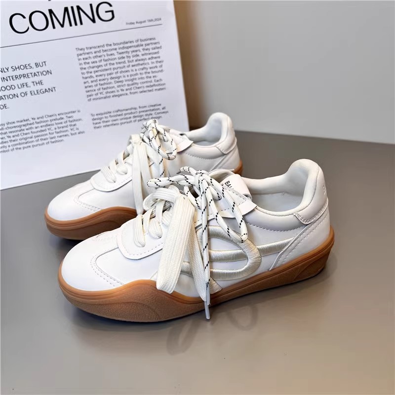 Niche design red German training shoes women's new fashion embroidered platform casual sports shoes in early spring 2025