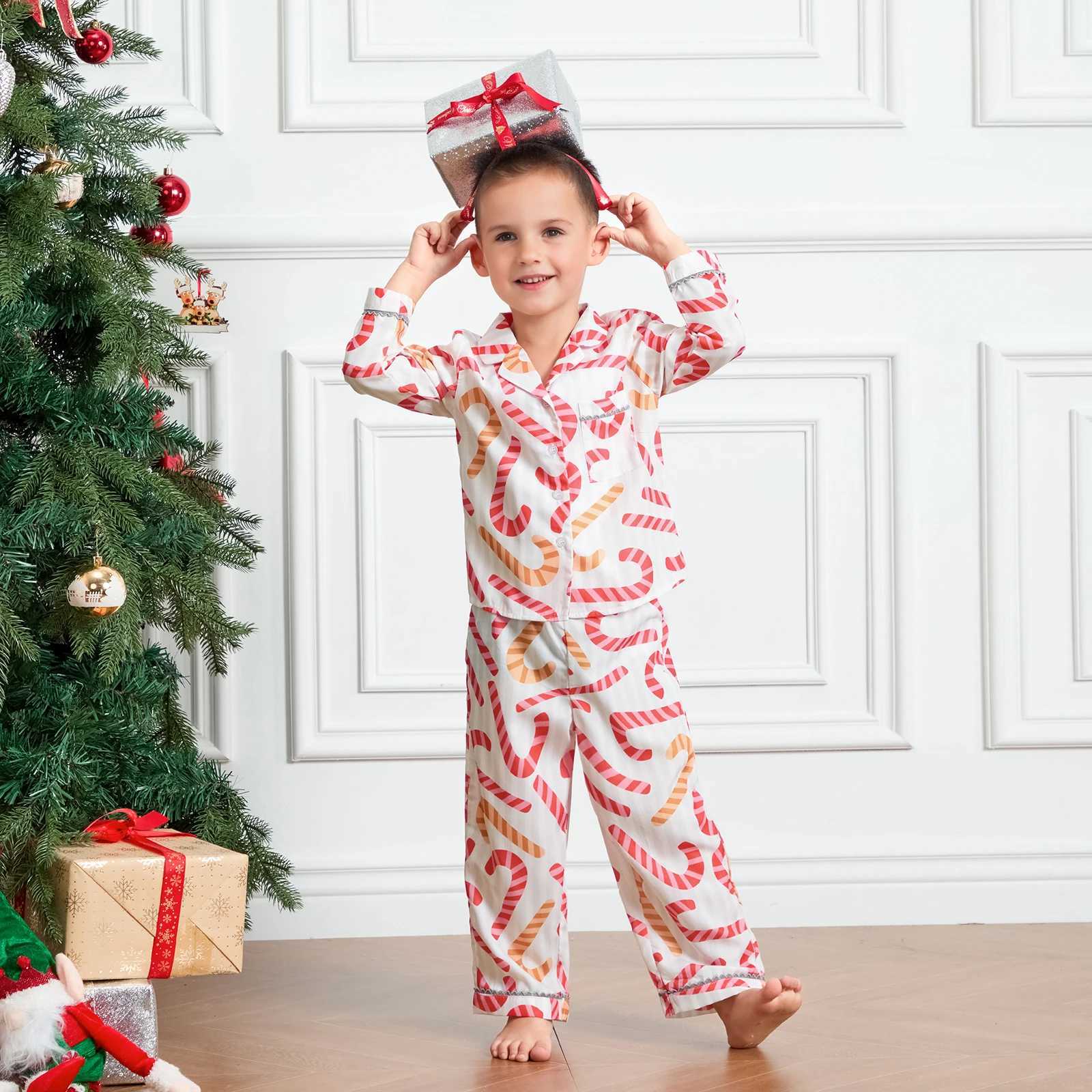 Family Matching Christmas Pajamas Set Fall Winter Loungewear Parents Kid Candy Canes Print Long Sleeve Lapel Neck Tops Trousers L2510218TS8