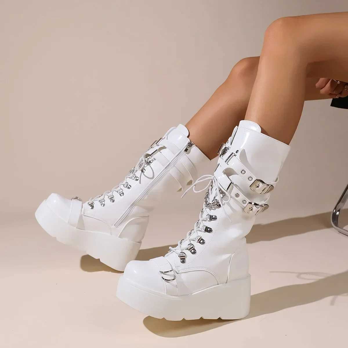 Platform Boots Riveted Buckle Wedges High Womens Boots Punk Spice Chic Biker Rider Boots Z251020