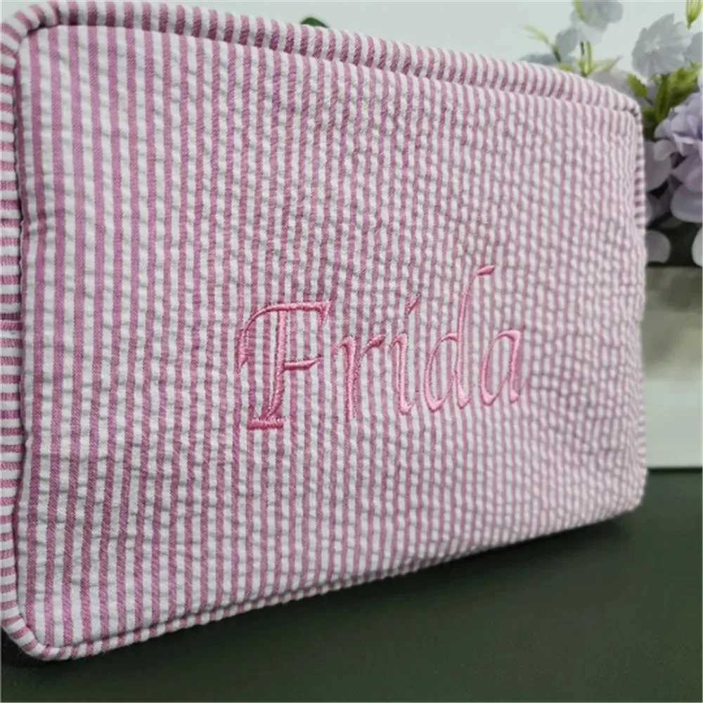 Personalized Seersucker Makeup Bag Embroidered Name Wash Bag Wedding Bridesmaid Gift Custom Toiletry PouchW251021