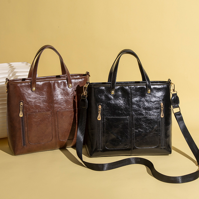 New fashion trend simple style women's shoulder bag large capacity new autumn and winter designer bag retro style luxury handbag