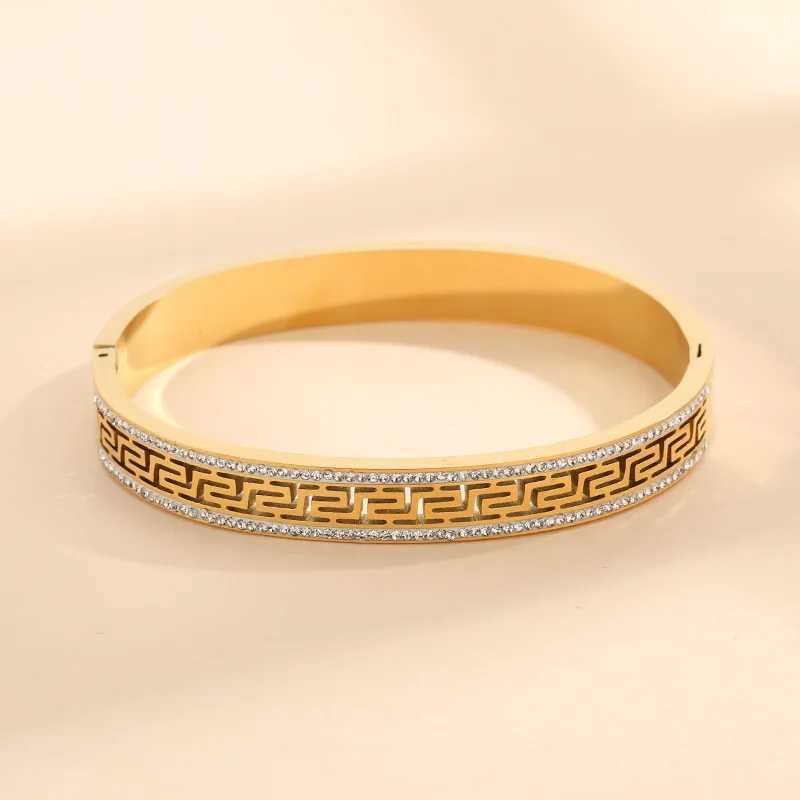 Women Stainless Steel Jewelry Accessory Fashion Zircon Bangles Water Proof Gold Color Cuffs J251021