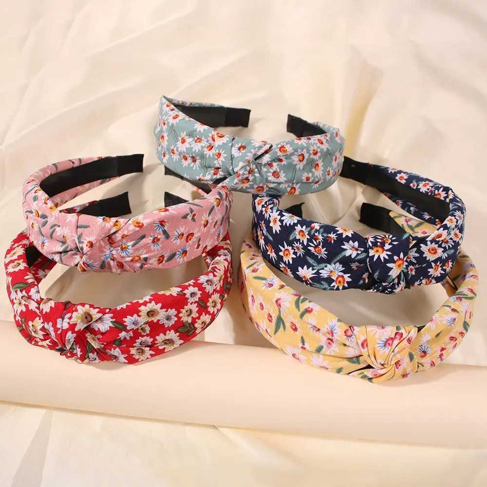 5pcs Europe And The United States Flowers With Simple Adult Hair Bands Fashion Broken Flowers Small Daisy Knot Hair BandsW254021