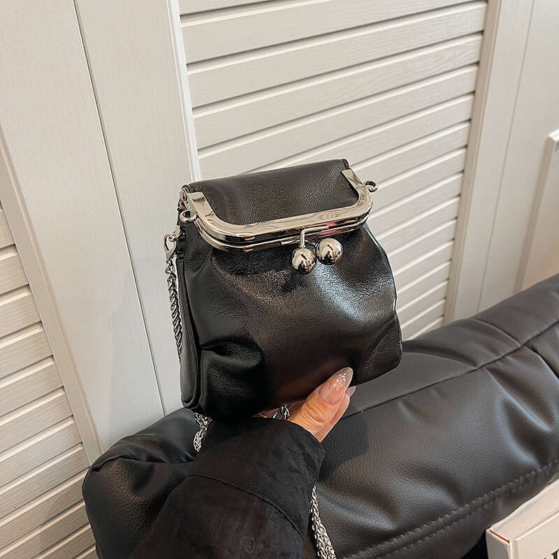 High-end Chain Mini 2025 New Model silver Shoulder Niche Design Clip Bag for Women