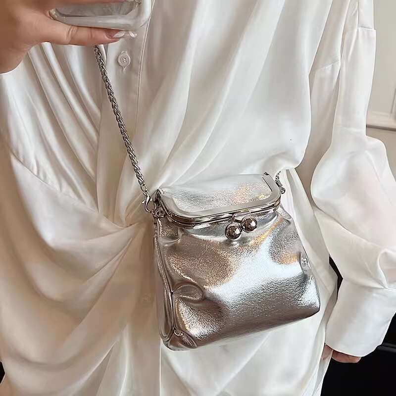High-end Chain Mini 2025 New Model silver Shoulder Niche Design Clip Bag for Women