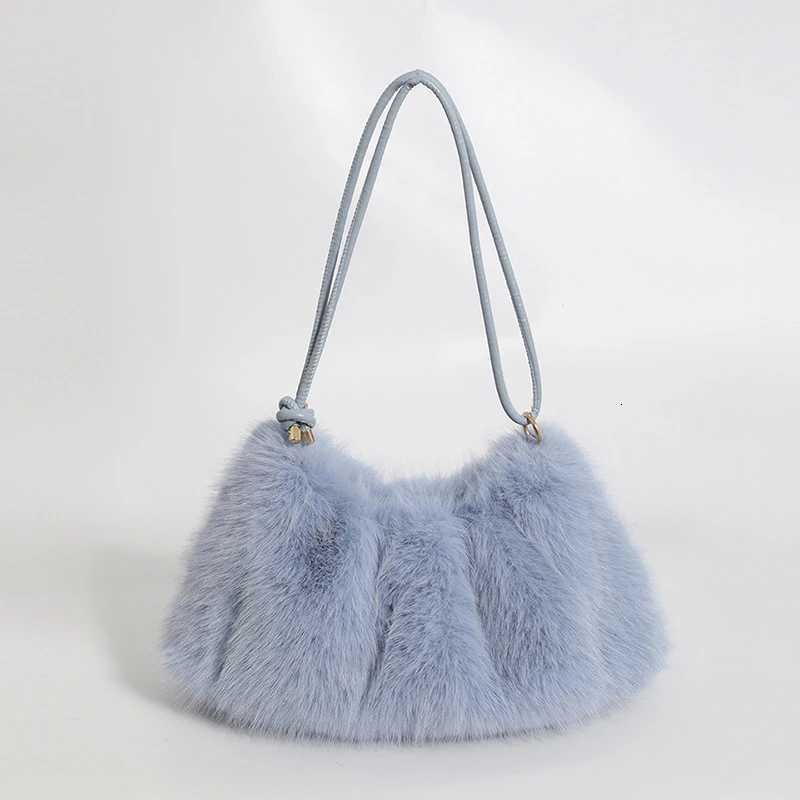 Womens Autumn and Winter Handbag Imitation Fur Fashion Plush Underarm Bag Solid Color Large Capacity Shoulder BagXJ251021