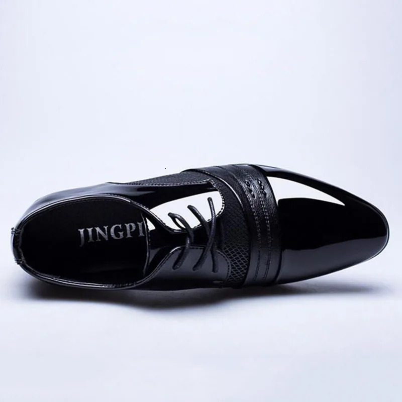 Fashion British Mens Leather Shoes Classic Man Pointed Toe Formal Wedding Shoes Male Flats Dress Shoes Lace Up 251021