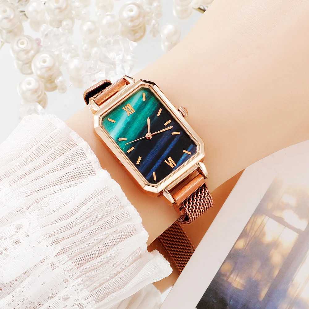 Women es Fashion Square Ladies Quartz Bracelet Set Green Dial Simple Rose Gold Mesh Luxury Women esXJ251021