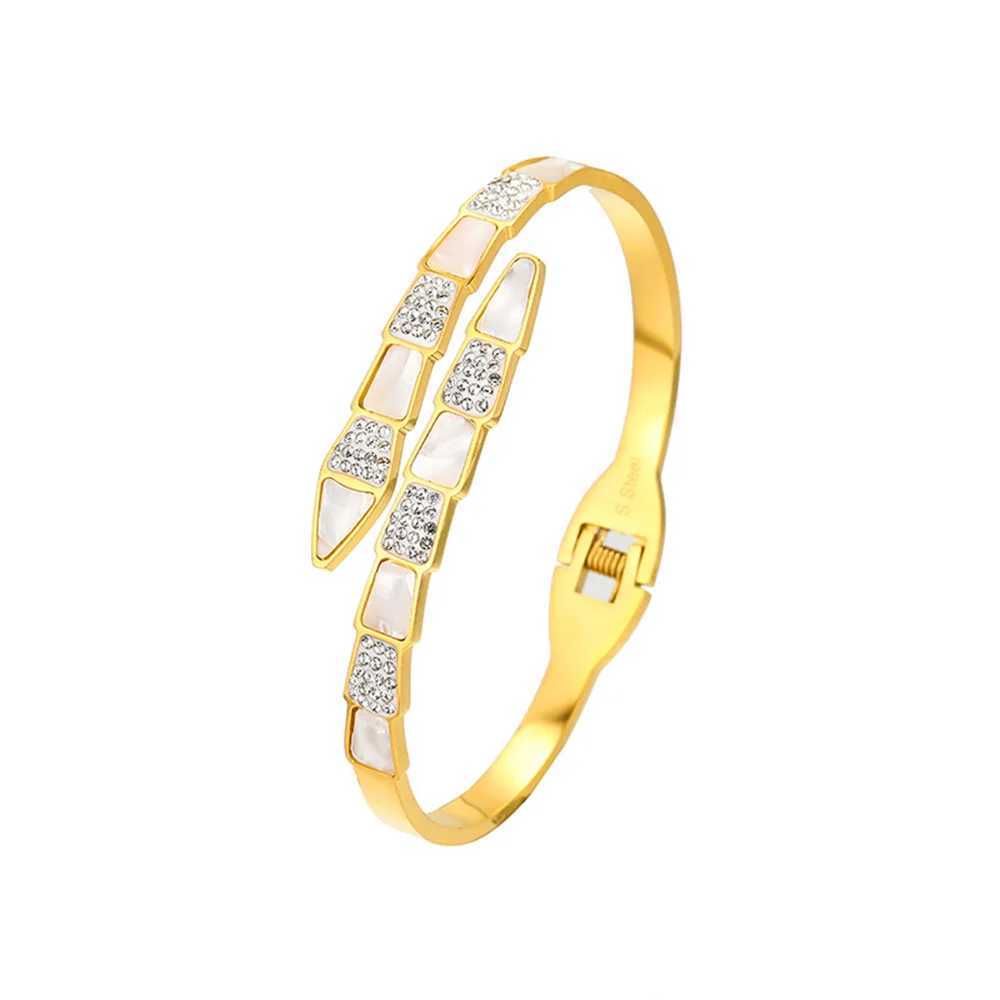 Highend luxury snake bracelet rhinestone shell snake head bracelet goldplated womens bracelet free shipping J251021