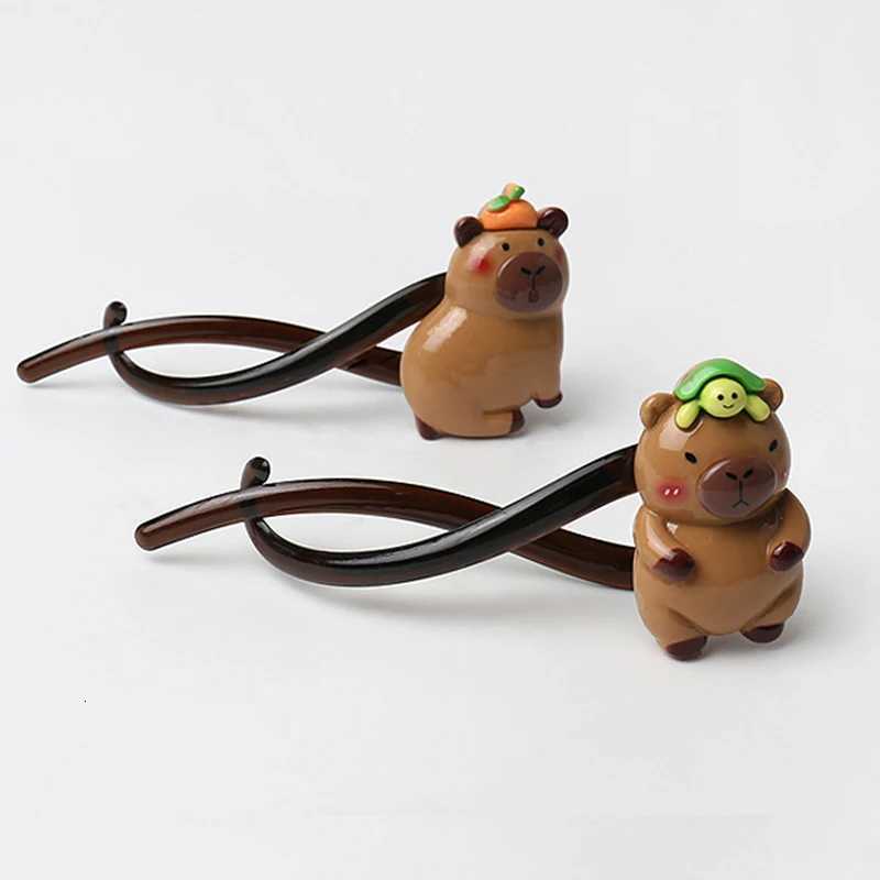 Cartoon Cute Kapibala Hairpin Hair Clips Crab Twist Fashion Lovely Capybara Hair Claw Hairgrip Hair Accessories Headwear GiftsW254021