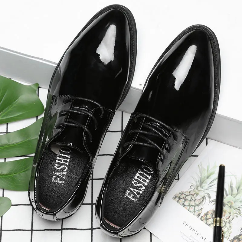 Autumn Winter Bright Upper Business Patent Leather Dress Shoes Man 2025 Trend Elegant Social Shoe for Men and Classic Party 39 251021