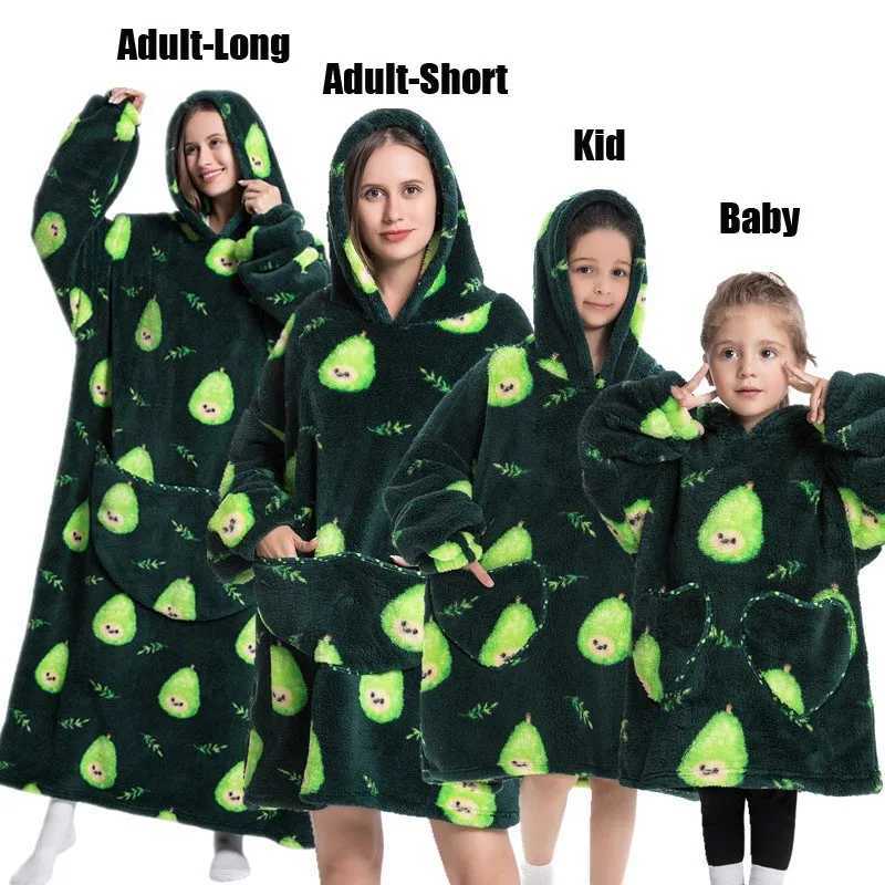 Family Matching Outfits Winter Women Flannel Warm Hoodies Adult Oversized Sweatshirts Child Hooded Pullover Mother kids Clothing L251021Q39O