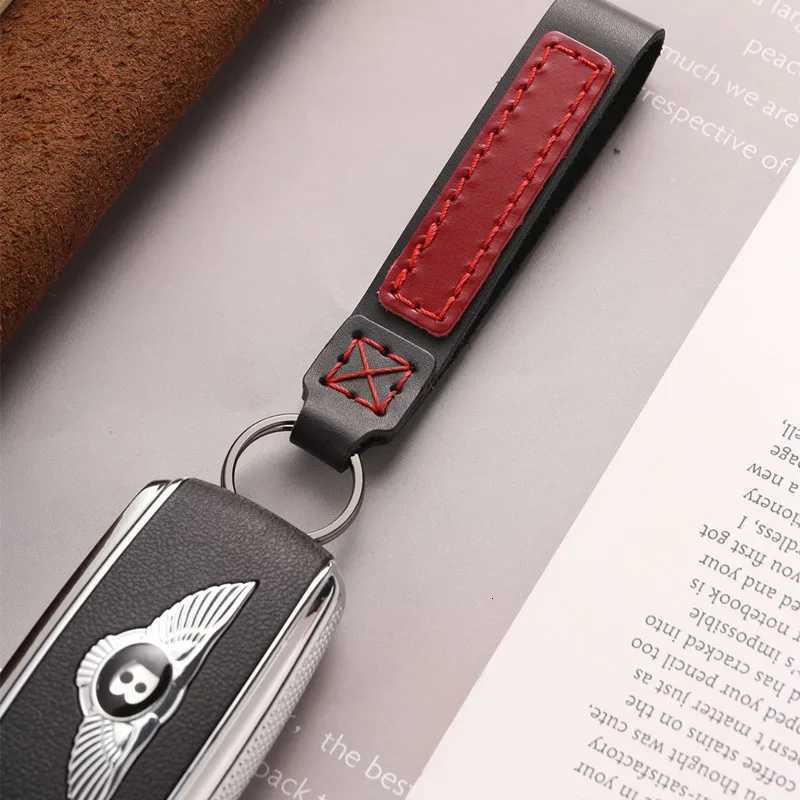 Fashion Real Leather Keychain Business Gift Leather Key Chain Car Auto Key Strap Waist Wallet KeyChains Keyring Keyholde W251021
