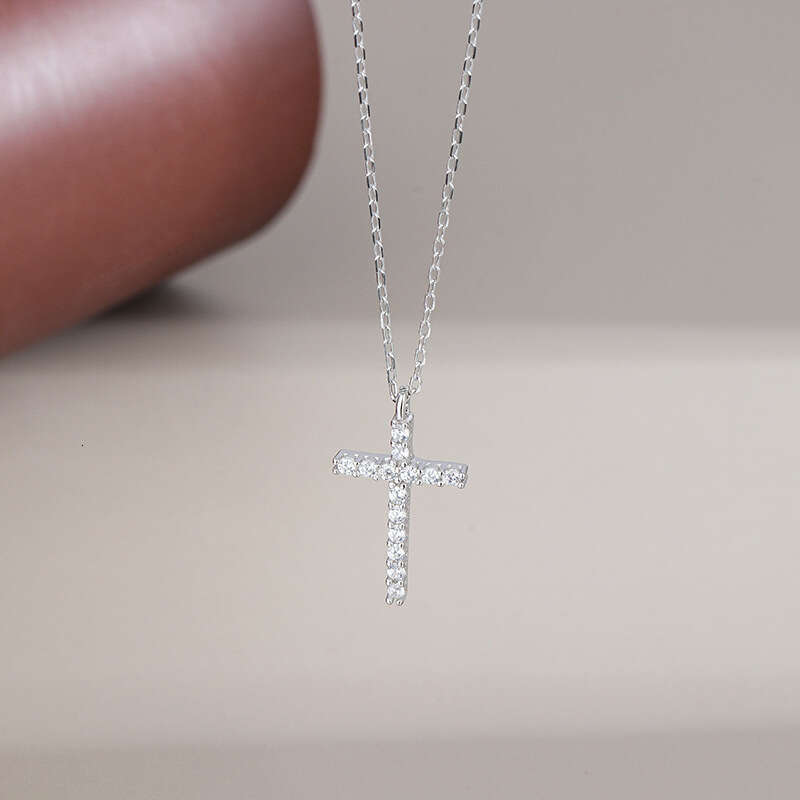 Necklace Designer luxury pendant necklace for Women men 925 silver plated with 18K gold Cross High-end Elegant Unique Festival gift