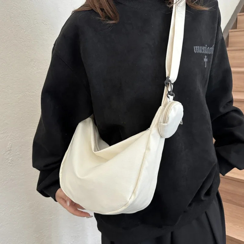 Womens Canvas Shoulder Bag Large Capacity Crossbody Chest Bag Casual Half Moon Belt Messenger Bags Student Commute Dumpling Bag 251021