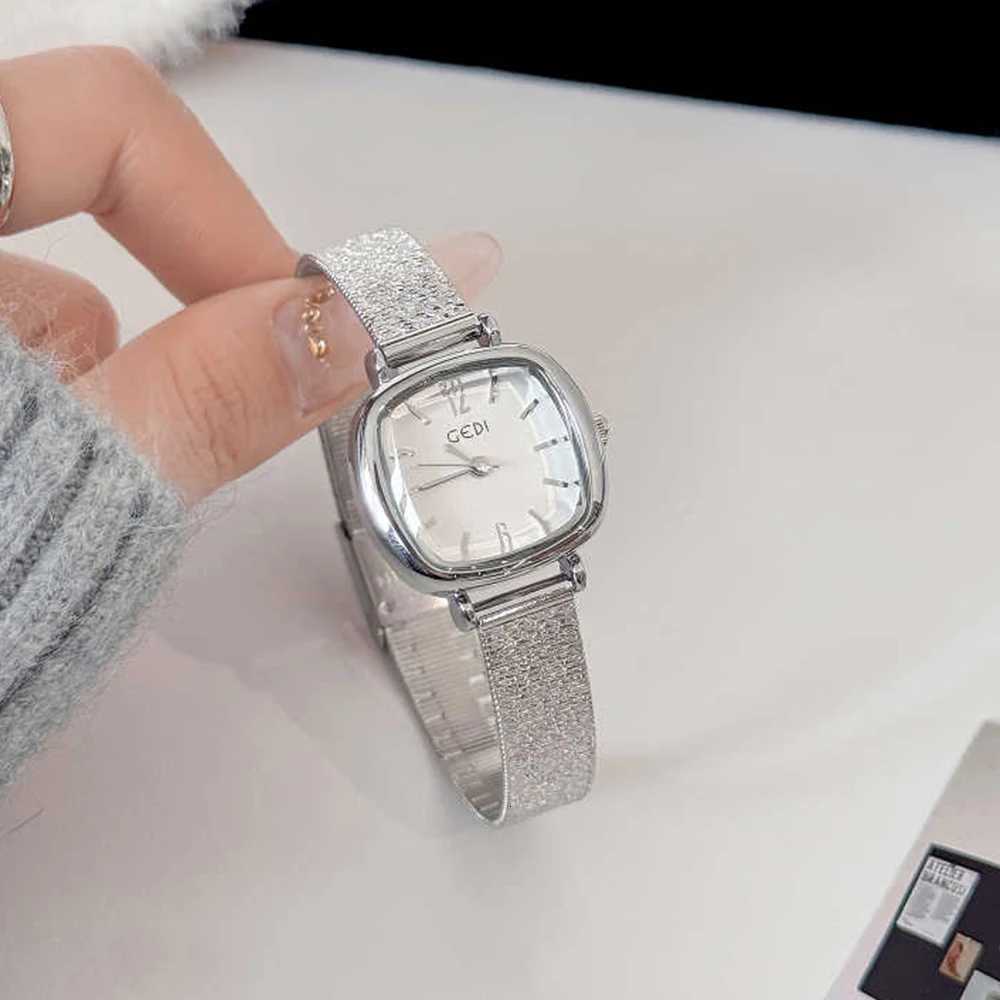 GEDI Golden Light Luxury Quartz Stainl Steel Casual Fashion Dr Temperament Waterproof Womens WristesXJ251021