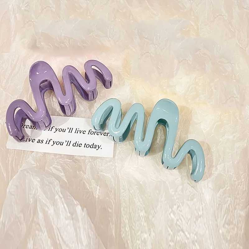 New Wave Shaped Hair Claw Clips Fresh And Sweet Headwear Suitable for Daily UseMakeup WearingAs a Decorative Gift for LadiesW254021