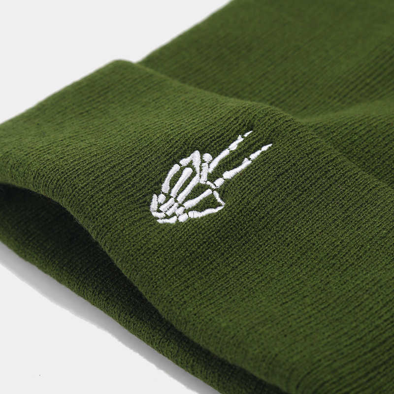 Autumn Winter High Quality Skull Finger Embroidery Knitted Hat Men and Women Fashion Hip Hop Hat Hat H251020