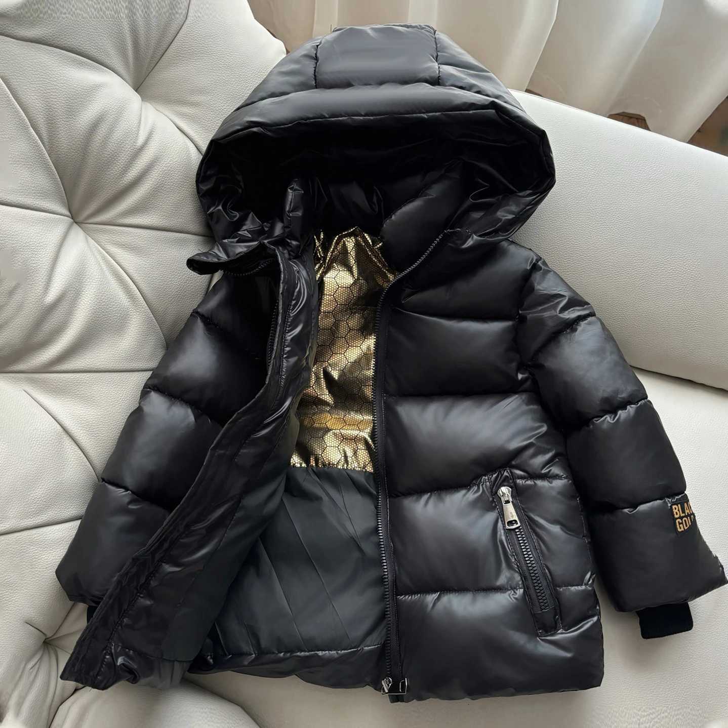 2025 Winter New Children Down Jacket 15 Boys Girls White Duck Down Coat Clothes Waterproof Thicken Black Gold Bread OuterwearT251021