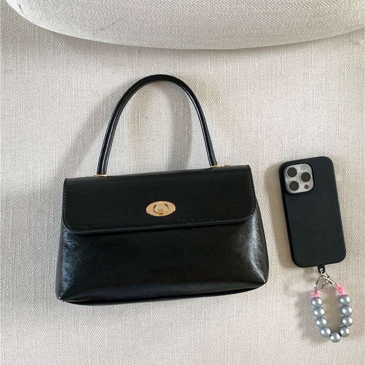 Square For Women, Elegant And Versatile Korean Style Crossbody Bag, Commuting High-End Fashion Single Shoulder Small Bag B5