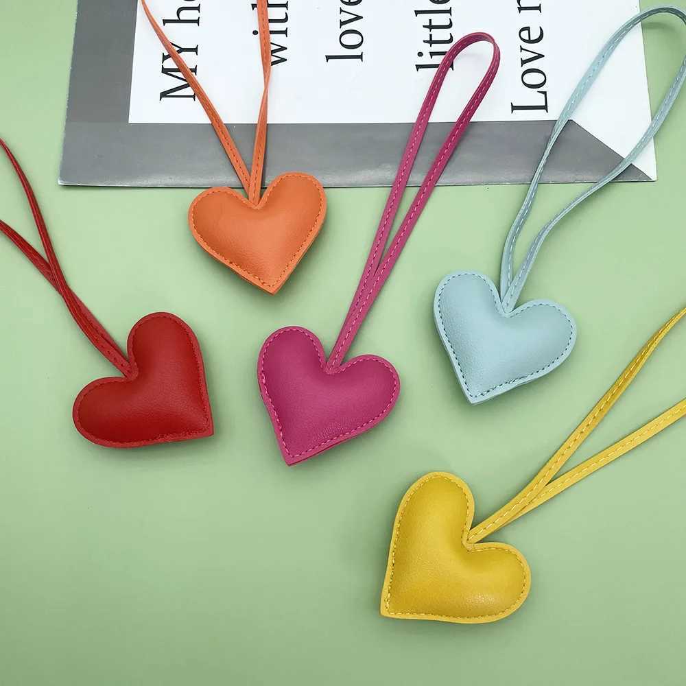 Fashion PU Leather HeartShaped Key Chain Cotton Peach Heart Bag Pendant Car Bag Accessories Key Ring Wholesale Jewelry W251021