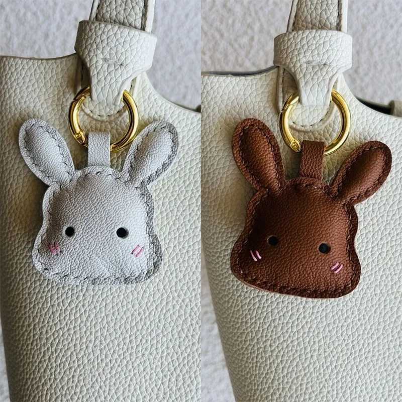 Niche Cartoon Animal Bag Decorations Cute Animal Shape Pendants Handmade Genuine Leather Pendant Schoolbag Keychain Accessories J251121