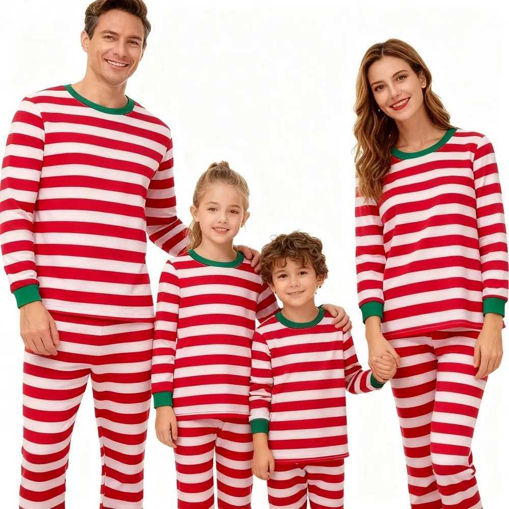 Family Christmas Pajamas Sets Striped Print Matching Christmas Outfit Mom Dad Kids Family Set Cotton Pajamas Sleepwear Xmas Look L251021PONA