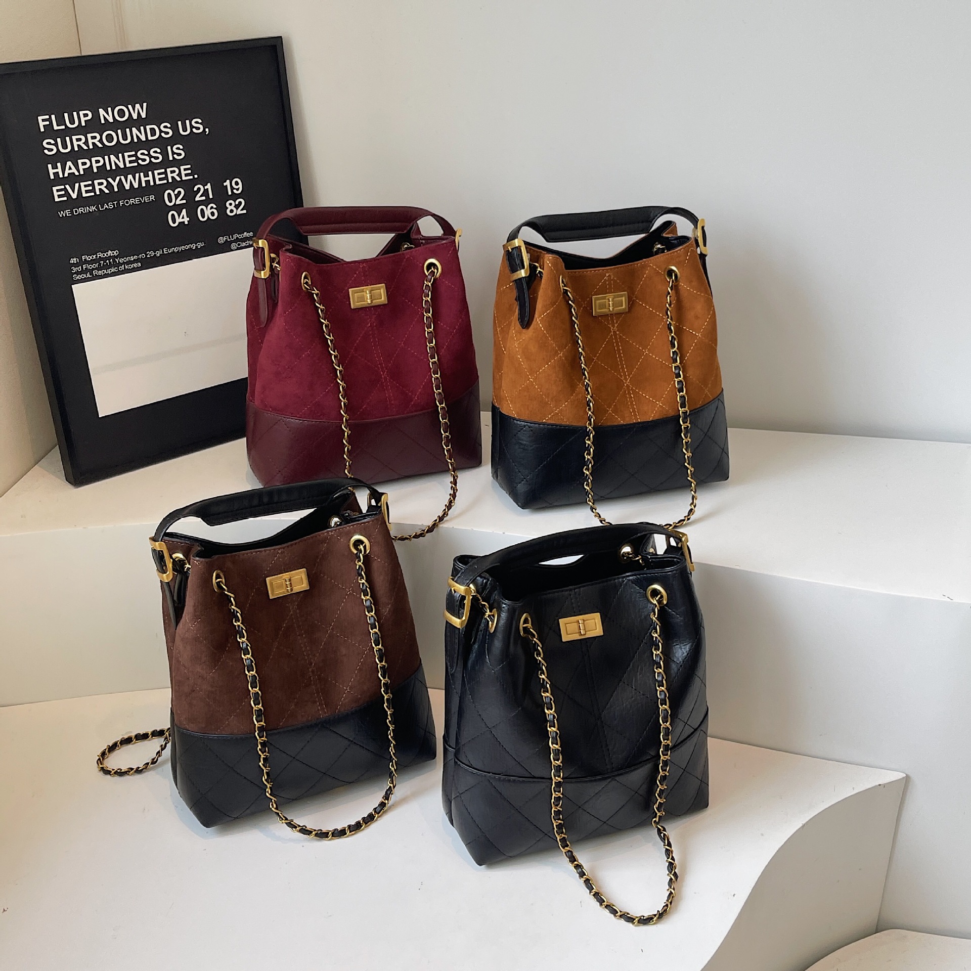 Designer bag 2025 new trendy diamond grid suede chain bag with contrasting colors fashionable and casual water bucket bag for women black red coffee b