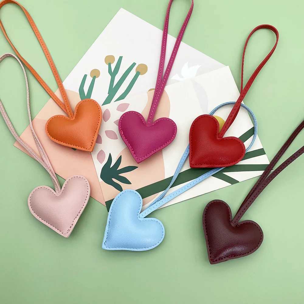 Fashion PU Leather HeartShaped Key Chain Cotton Peach Heart Bag Pendant Car Bag Accessories Key Ring Wholesale Jewelry W251021