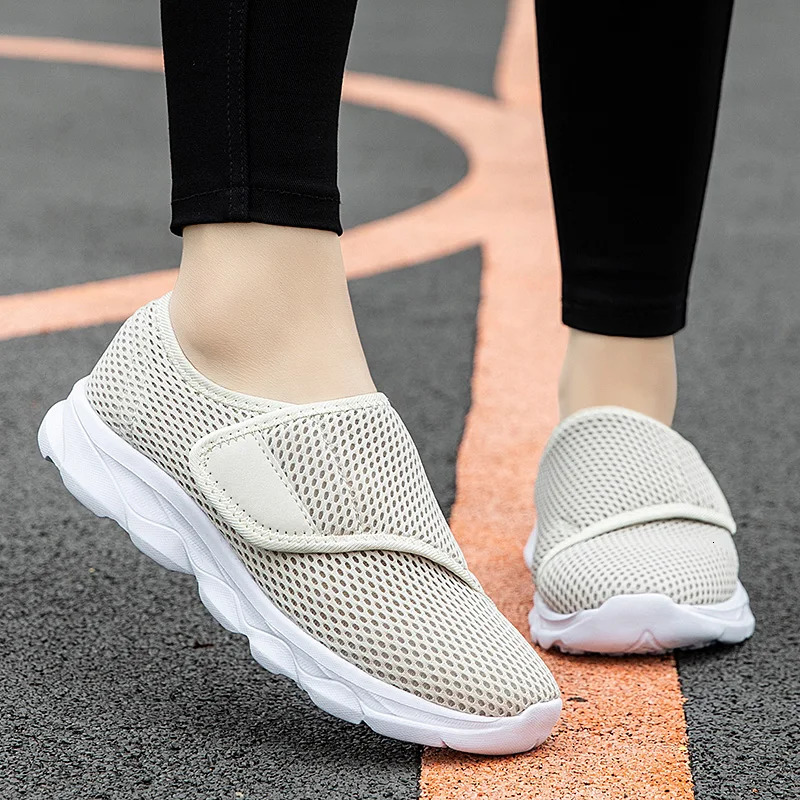 Men Orthopedics Wide Feet Swollen Walking Casual Sneakers Fashion Thumb Eversion Adjusting Soft Comfortable Diabetic Man Shoes 251017