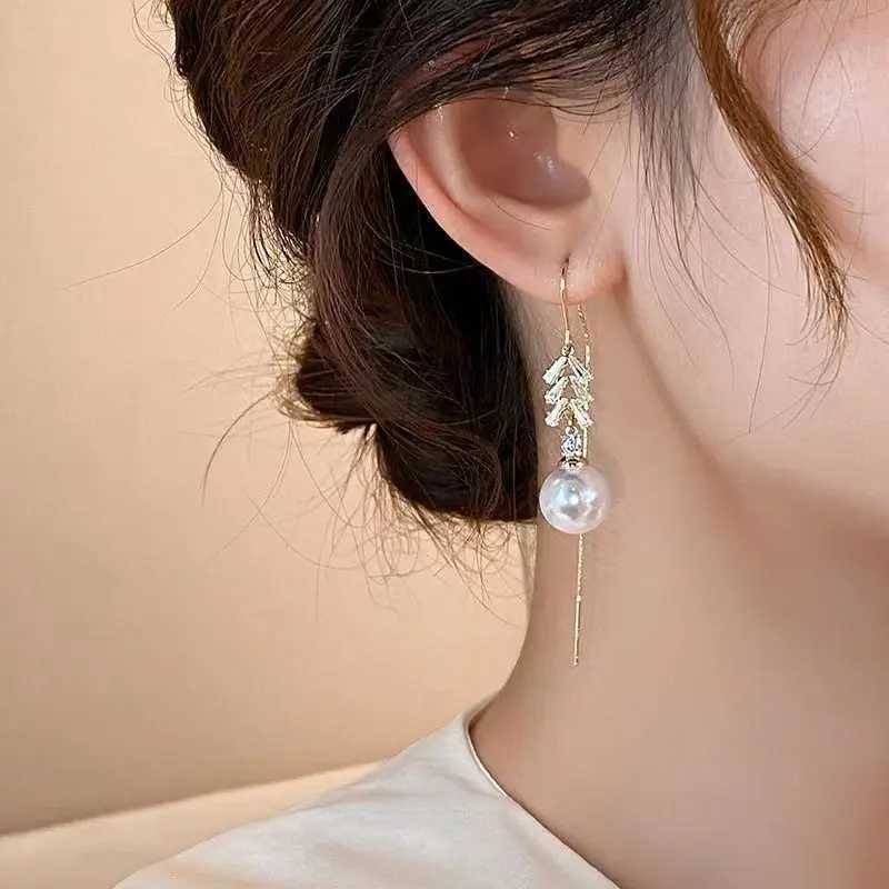 Korean Exquisite Imitation Pearl Tassel Drop Earring For Women Shiny Zircon Flower Leaf Long Ear Line Geometric Earring Jewelry J251021