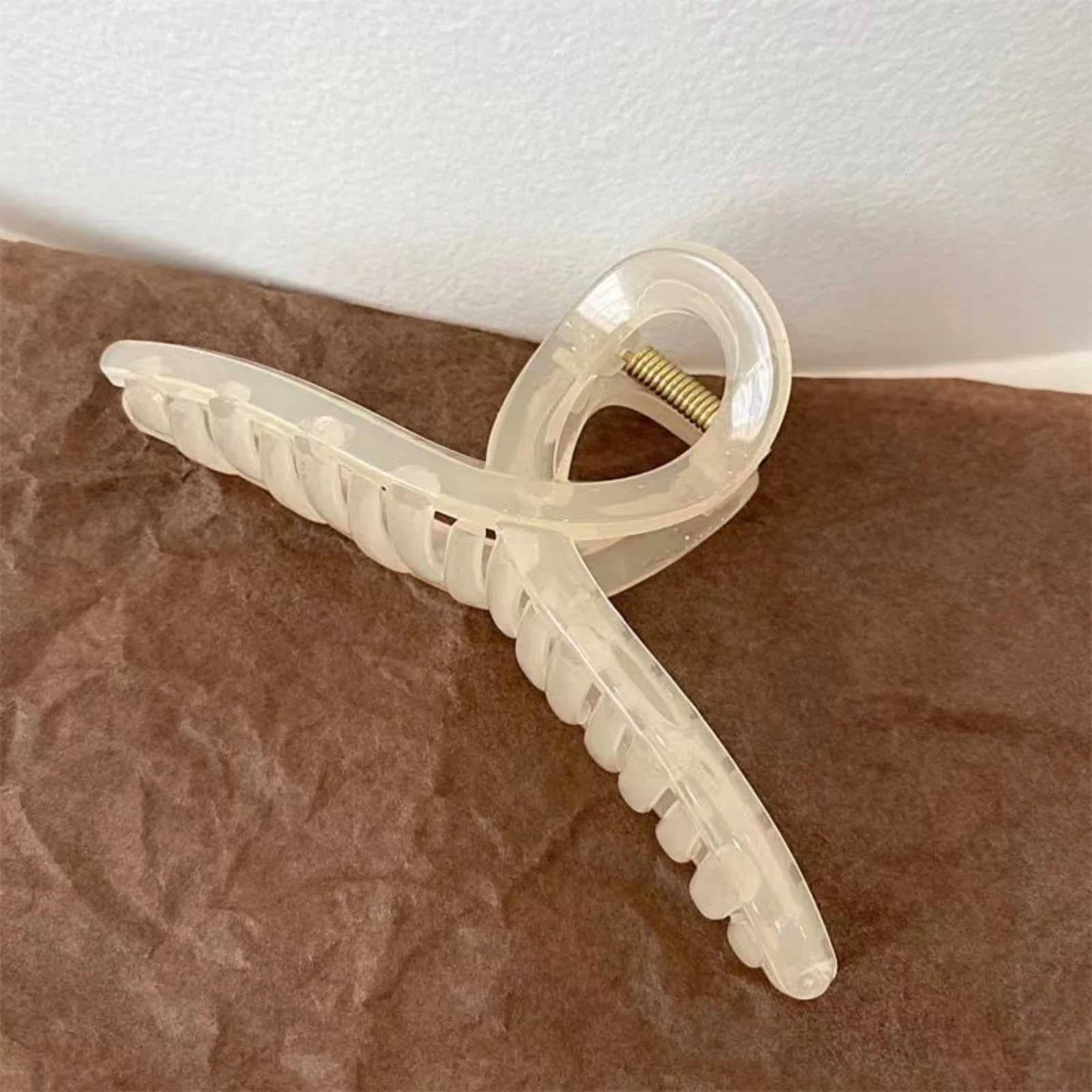 Large Shark Clip Temperament Plate Hair Clip Simple Cross Clip Bath Hair Clip Back of Head Hair Grip Hair Accessories 3pcsW254021