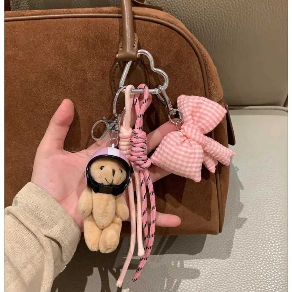 Lovely Helmeted Bear Charm Keychains Cute Y2K Plush Ornament Pendant Car Keyring Backpack Decoration Bag Charm Jewelry Girl Gift J251121