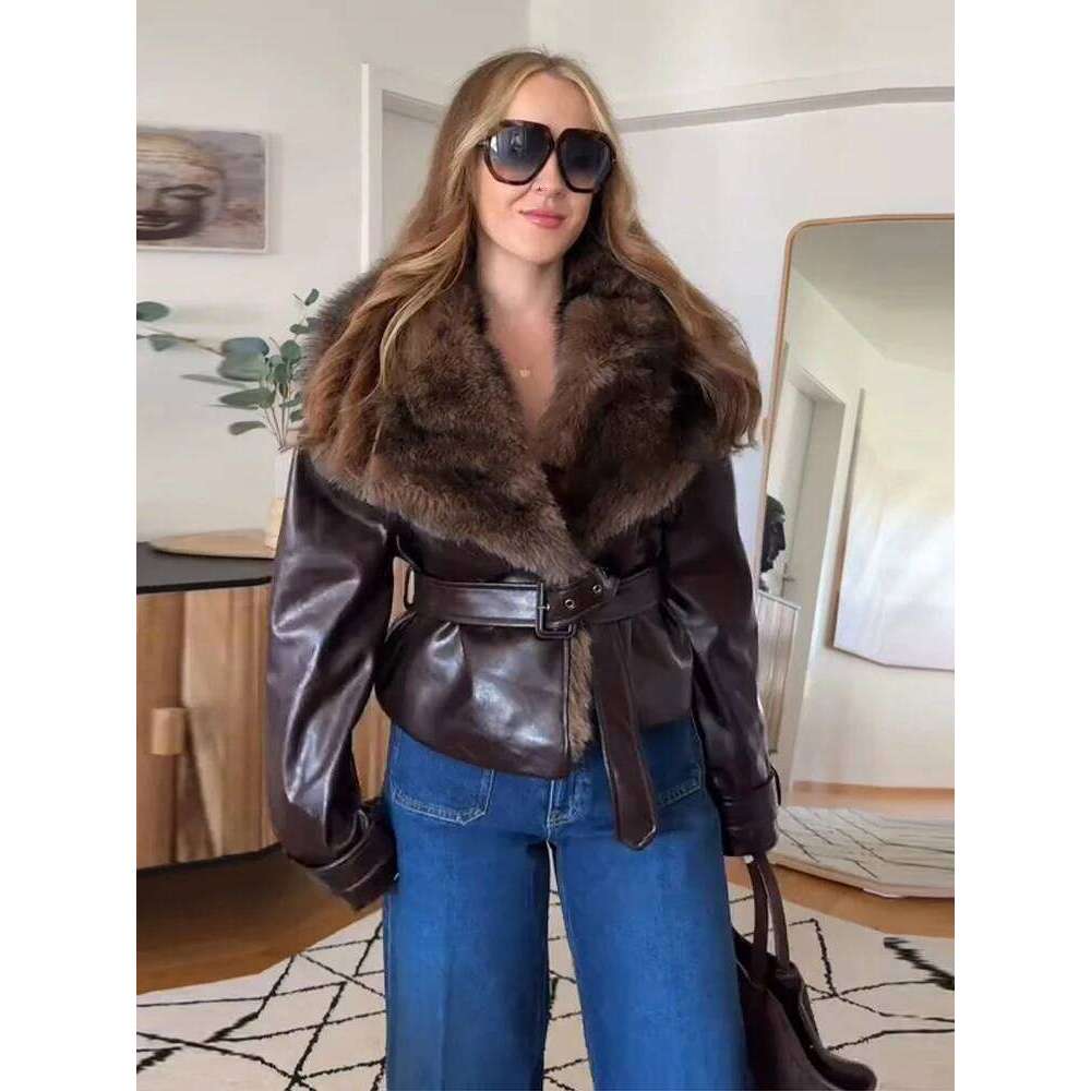 Faux Fur Collar Jackets For Women Leather Coats Vintage Outwear Belt Short Tops Winter Coat Casual Clothes Woman Chic Jacket