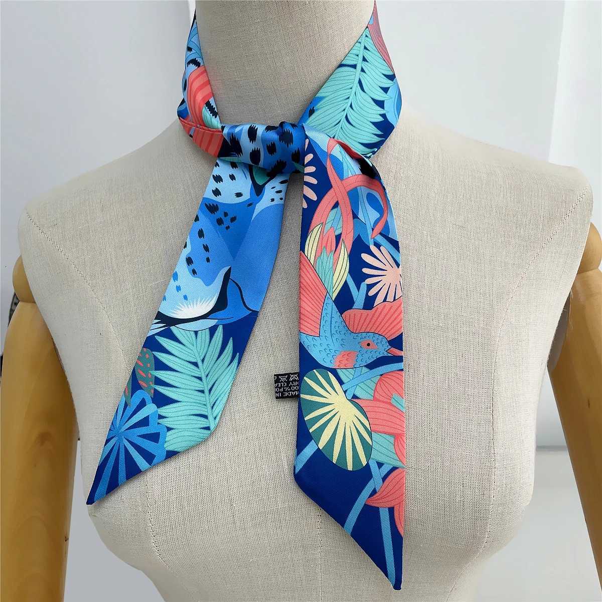 2024 Brand Design Leopard Twill Silk Scarf Luxury Scarf Women Foulard Skinny Bag Scarves Neckerchief Fashion Hair Headband W251021