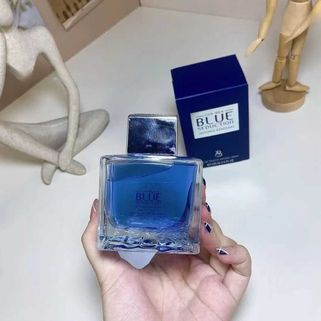 Perfume Woody Watery Fragrance Mens Eau De Toilette Cologne Parfum Cool LongLasting High Quality Fragrance Spray L251021