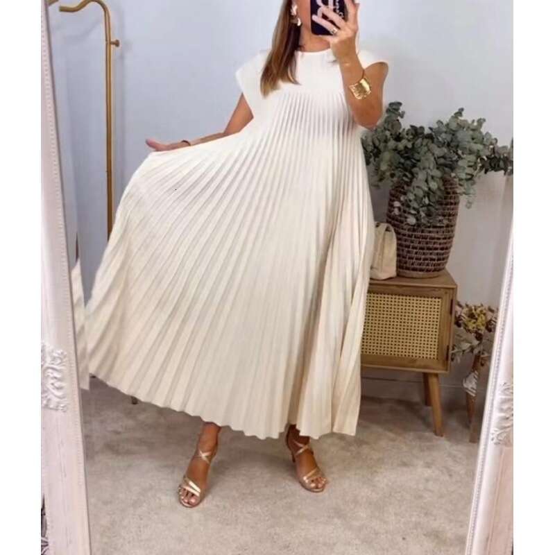 2025 Autumn New Women's Elegant Fashion Round Neck Sleeveless Pleated Long Dress